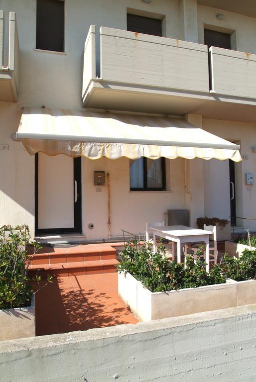 Apartment Schiavoni Fano Exterior foto